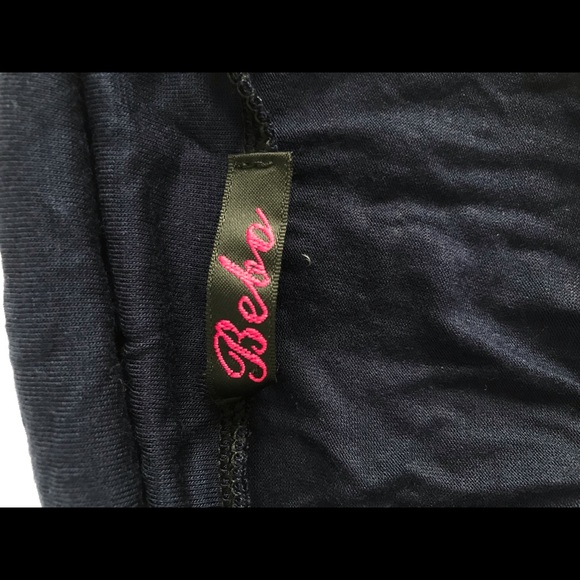 🌙off-shoulder dress🌙 - Picture 3 of 3